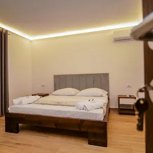 Bed and breakfast Fatos Qama, Berat